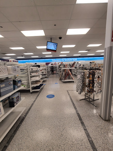 Clothing Store «Ross Dress for Less», reviews and photos, 3701 Truxel Rd, Sacramento, CA 95834, USA