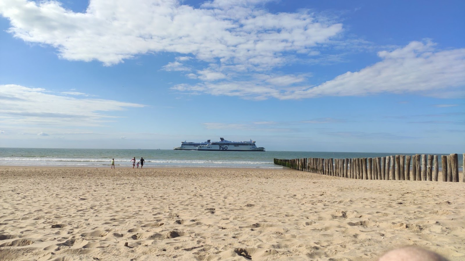 Photo de Bleriot-Plage avec l'eau cristalline de surface