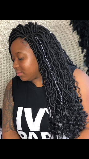 Beauty Salon «D L Kutz Hair Salon», reviews and photos, 235 W Greens Rd, Houston, TX 77067, USA