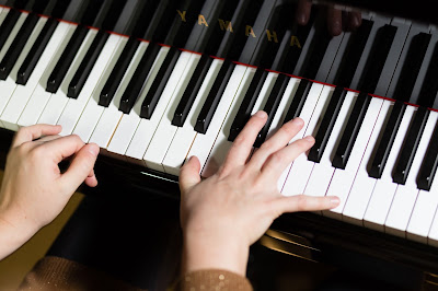 Cours de piano / Уроки фортепиано, du débutant au professionnel à Rambouillet