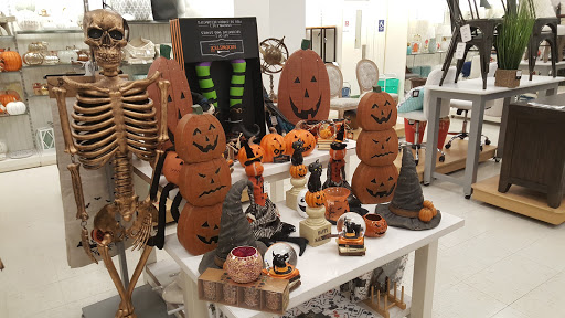 Department Store «Marshalls», reviews and photos, 13200 Middlebelt Rd, Livonia, MI 48154, USA