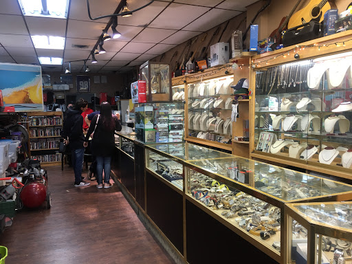 Pawn Shop «South Jersey Pawn», reviews and photos, 1355 Blackwood Clementon Rd, Clementon, NJ 08021, USA