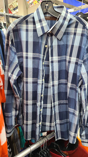 Thrift Store «Red Racks Thrift Store», reviews and photos, 1711 N Glenstone Ave, Springfield, MO 65803, USA