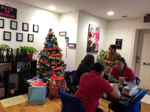 House Cleaning Service «Two Maids & A Mop», reviews and photos, 495 S Stonestreet Ave, Rockville, MD 20850, USA