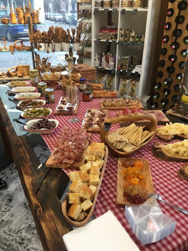 Food Specials - Italské delikatesy - Obchod s potravinami