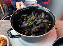 Moule du Restaurant français Le Pavillon Augustine à Trouville-sur-Mer - n°7