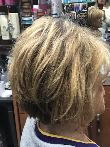 Hair Salon «Hair Professionals Salon/Spa», reviews and photos, 3035 White Bear Ave, Maplewood, MN 55109, USA