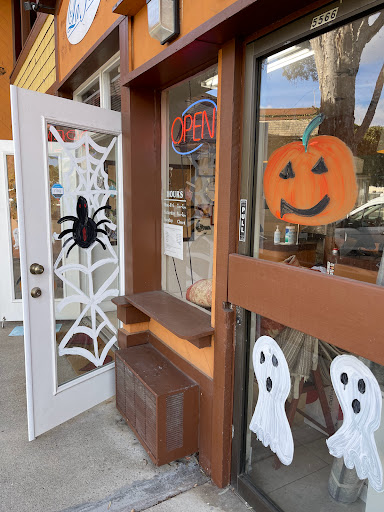 Dry Cleaner «Cleaners La Jolla», reviews and photos, 6902 La Jolla Blvd A, La Jolla, CA 92037, USA