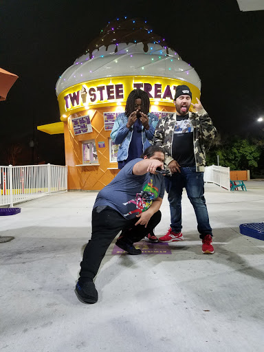 Ice Cream Shop «Twistee Treat Tidwell», reviews and photos, 7500 W Tidwell Rd, Houston, TX 77040, USA