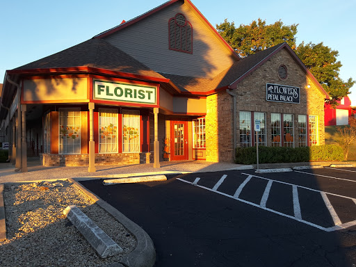 Florist «Petal Palace», reviews and photos, 15033 Nacogdoches Rd # 300, San Antonio, TX 78247, USA