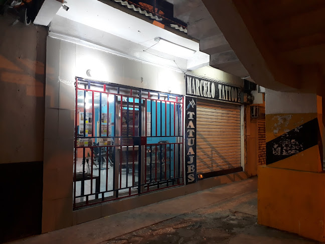 Ana Buitron 's Peluqueria y J&D BarberShop - Guayaquil
