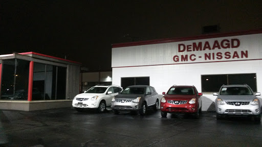 Car Dealer «DeMaagd GMC Nissan - New and Used Car Sales», reviews and photos, 333 W Dickman Rd, Battle Creek, MI 49037, USA