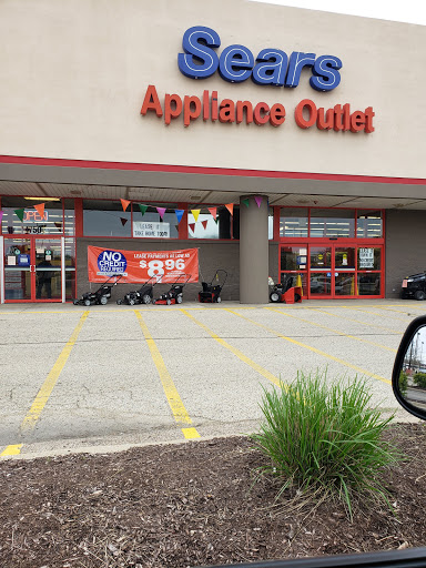 Appliance Store «Sears Outlet», reviews and photos, 1750 N Richmond Rd, McHenry, IL 60050, USA
