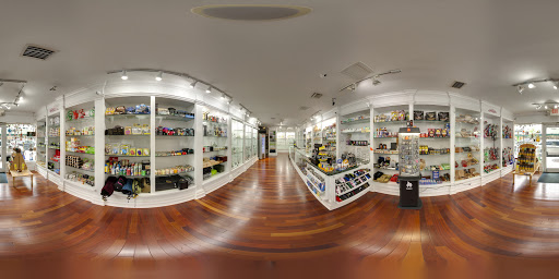 Tobacco Shop «The U Smoke Shop», reviews and photos, 5827 Sunset Dr, South Miami, FL 33143, USA