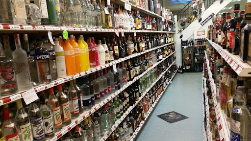 Liquor Store «Putnam Wine & Liquor», reviews and photos, 545 US-6, Mahopac, NY 10541, USA