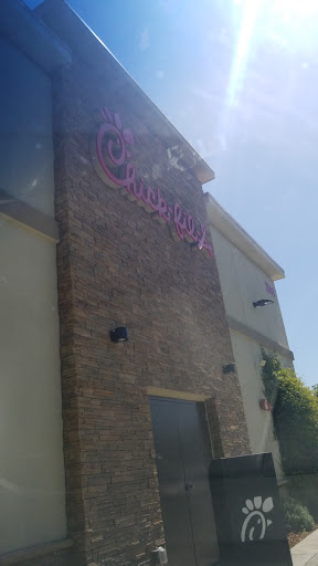 Fast Food Restaurant «Chick-fil-A», reviews and photos, 2081 Harbison Dr, Vacaville, CA 95687, USA