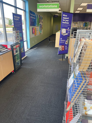 Print Shop «FedEx Office Print & Ship Center», reviews and photos, 2199 IL-59, Plainfield, IL 60586, USA