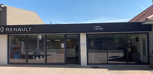 Photo 2 - GARAGE BASCLE