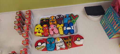 Donut Shop «YoYo Donuts * Coffee * Ice Cream», reviews and photos, 5757 Sanibel Dr, Minnetonka, MN 55343, USA