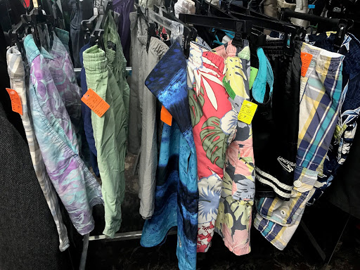 Thrift Store «Hope Chest Thrift Store», reviews and photos, 1215 8th Ave W, Bradenton, FL 34205, USA