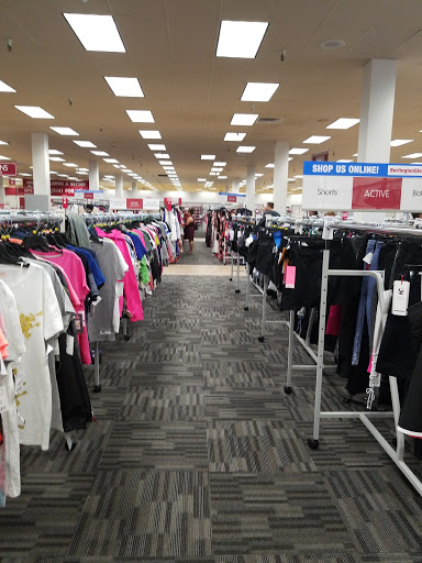 Clothing Store «Burlington Coat Factory», reviews and photos, 833 Lancaster Dr NE, Salem, OR 97301, USA