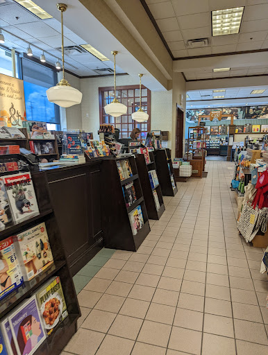 Book Store «Barnes & Noble», reviews and photos, 4916 S Broadway Ave, Tyler, TX 75703, USA