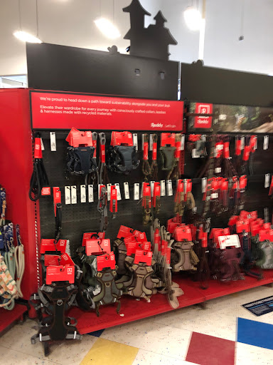 Pet Supply Store «Petco Animal Supplies», reviews and photos, 4820 South Baldwin Road #3B, Orion Township, MI 48359, USA