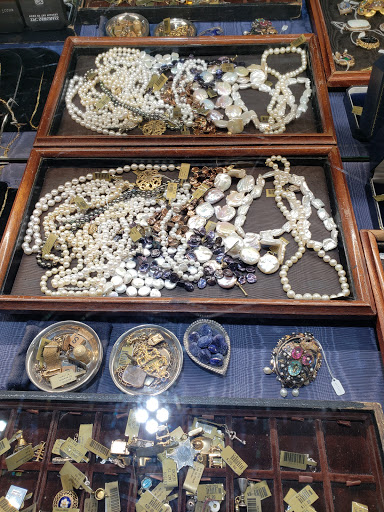 Jeweler «Limited Unlimited Jewelers», reviews and photos, 8 S Moger Ave # A, Mt Kisco, NY 10549, USA