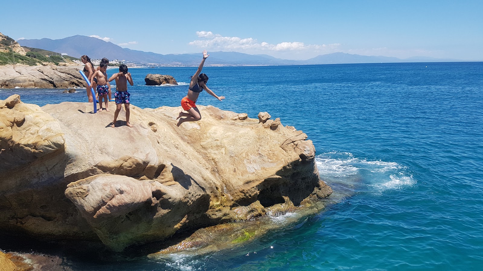 Fotografie cu Calita Playa și așezarea