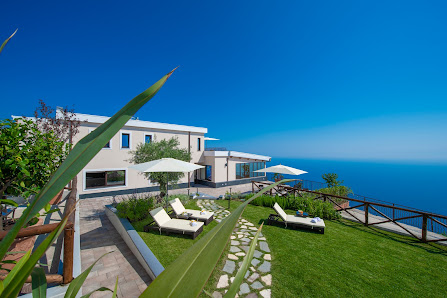 Villa Paradise Resort Via Casalone, 48, 80051 Agerola NA, Italia