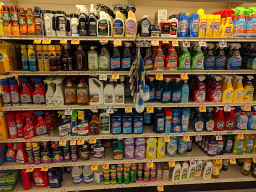 Grocery Store «Giant Food Stores», reviews and photos, 1465 W Broad St, Quakertown, PA 18951, USA