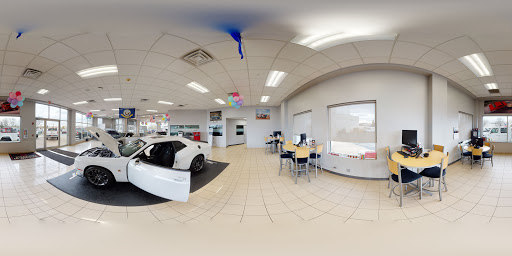 Car Dealer «Gurnee Chrysler Jeep Dodge Ram», reviews and photos, 7255 Grand Ave, Gurnee, IL 60031, USA