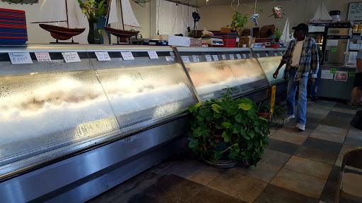 Seafood Market «J&D Seafood», reviews and photos, 461 Eastern Boulevard Frontage Rd A, Montgomery, AL 36117, USA