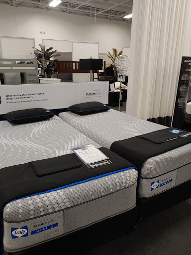 Furniture Store «Value City Furniture», reviews and photos, 94 W Kemper Rd, Springdale, OH 45246, USA