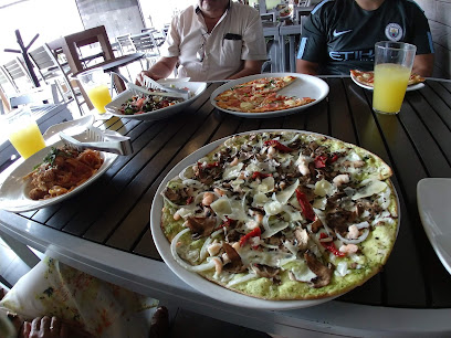CPK - California Pizza Kitchen - Perif. Blvd. Manuel Ávila Camacho 5, Residencial Lomas de Sotelo, 53390 Naucalpan de Juárez, Méx., Mexico