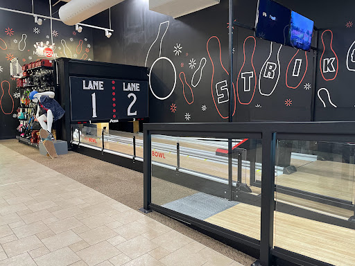 Sporting Goods Store «SCHEELS», reviews and photos, 6503 W 135th St, Overland Park, KS 66223, USA