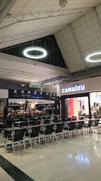 Intérieur du Restaurant Centre Commercial carrefour Barentin - n°16