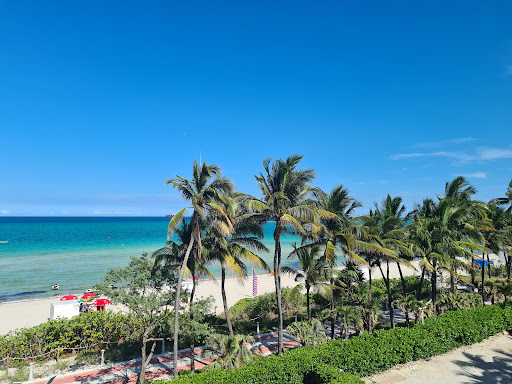 Shopping Mall «Fontainebleau Shops», reviews and photos, 4441 Collins Ave, Miami Beach, FL 33140, USA