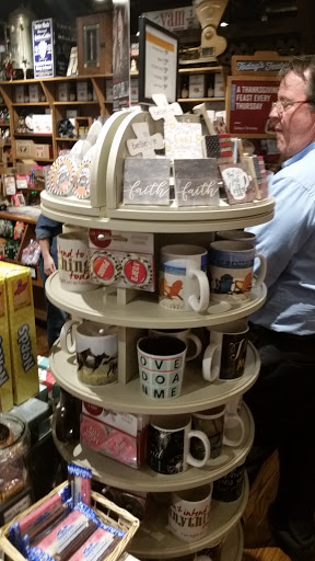 American Restaurant «Cracker Barrel Old Country Store», reviews and photos, 2858 N Glenstone Ave, Springfield, MO 65803, USA