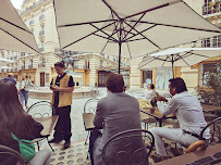 Atmosphère du Le Square - Restaurant Paparazzi à Paris - n°7