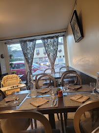 Atmosphère du Restaurant Les Pieds dans le Plat à Noues de Sienne - n°1