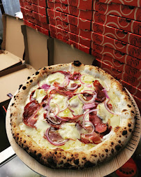 Photos du propriétaire du Pizzas à emporter KRLO PIZZ NAPO à Neaux - n°9