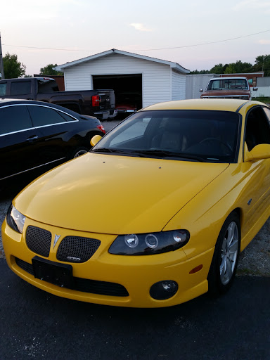 Used Car Dealer «Bob Patterson Auto Sales», reviews and photos, 129 E St Louis Ave, East Alton, IL 62024, USA