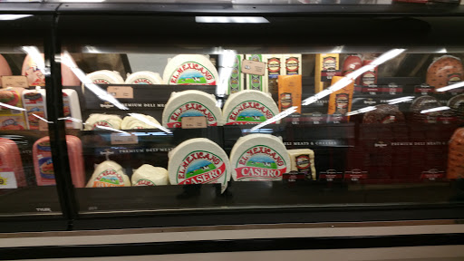 Grocery Store «Supermercado Nuestra Familia», reviews and photos, 1826 Vinton St, Omaha, NE 68108, USA