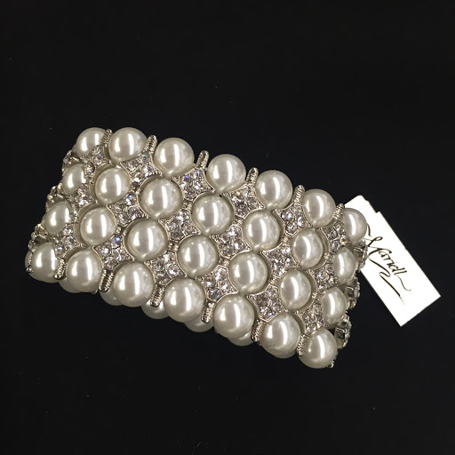 Consignment Shop «Consignment Bridal & Prom», reviews and photos, 350 Willow St, North Andover, MA 01845, USA