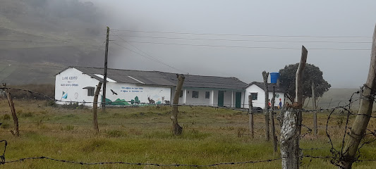 Escuela Rural Llano Grande, Tona, Santander