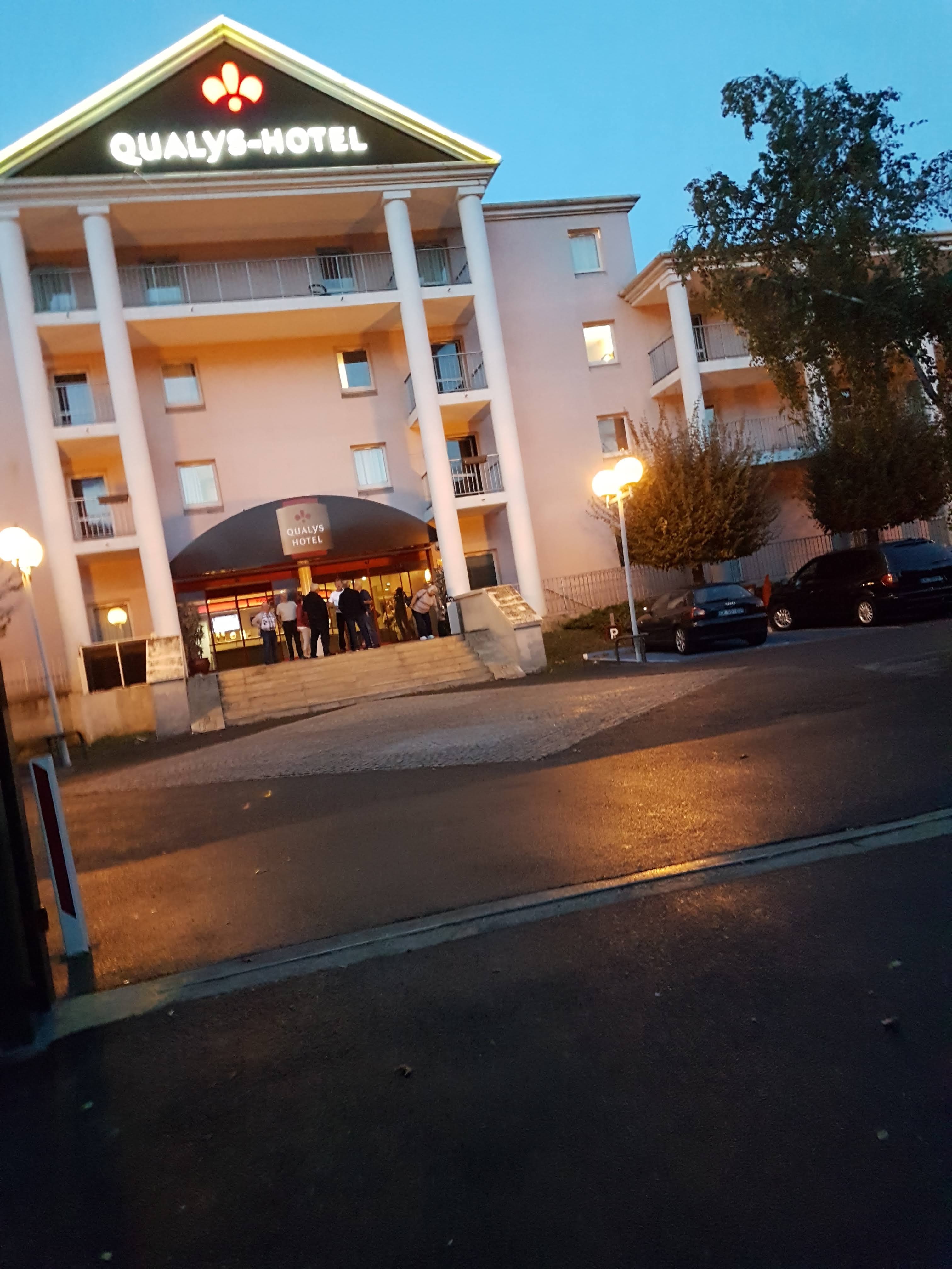 Photo n° 10 de l'avis de axelle.e fait le 26/10/2018 à 04:49