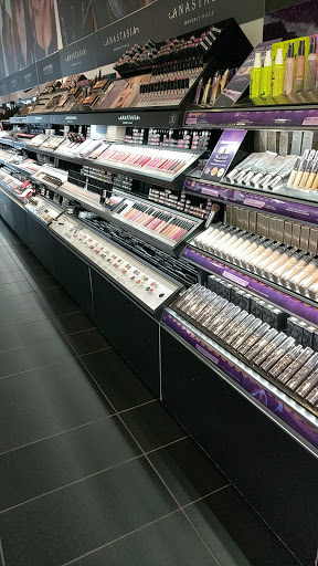 Cosmetics Store «SEPHORA», reviews and photos, 1950 Northern Blvd, Manhasset, NY 11030, USA