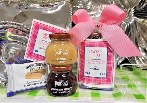 Gift Basket Store «Goldenberry Gifts & Gourmet», reviews and photos, 149 Cherry St, New Canaan, CT 06840, USA