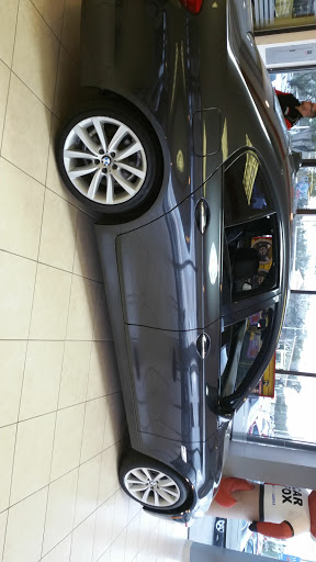 Used Car Dealer «World Car Center & Financing L.L.C.», reviews and photos, 2529 N Orange Blossom Trail, Kissimmee, FL 34744, USA